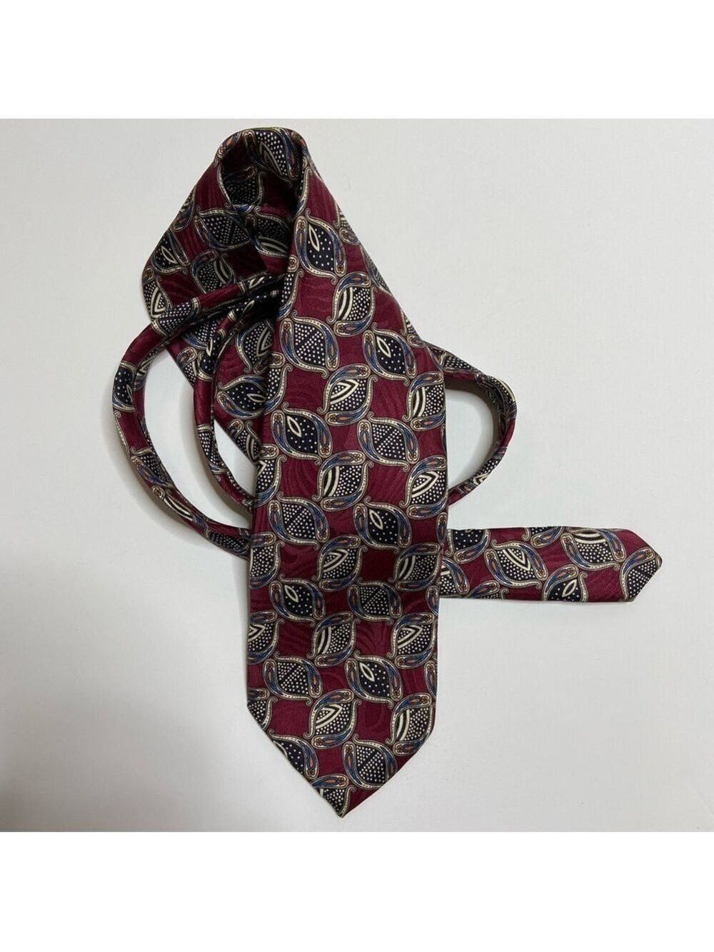 Vito Rufolo Vintage Italian Silk Burgundy Pattern Tie